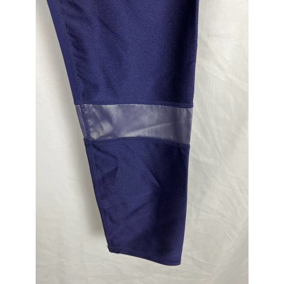 Fabletics Leggings, size large - Picture 2 of 7